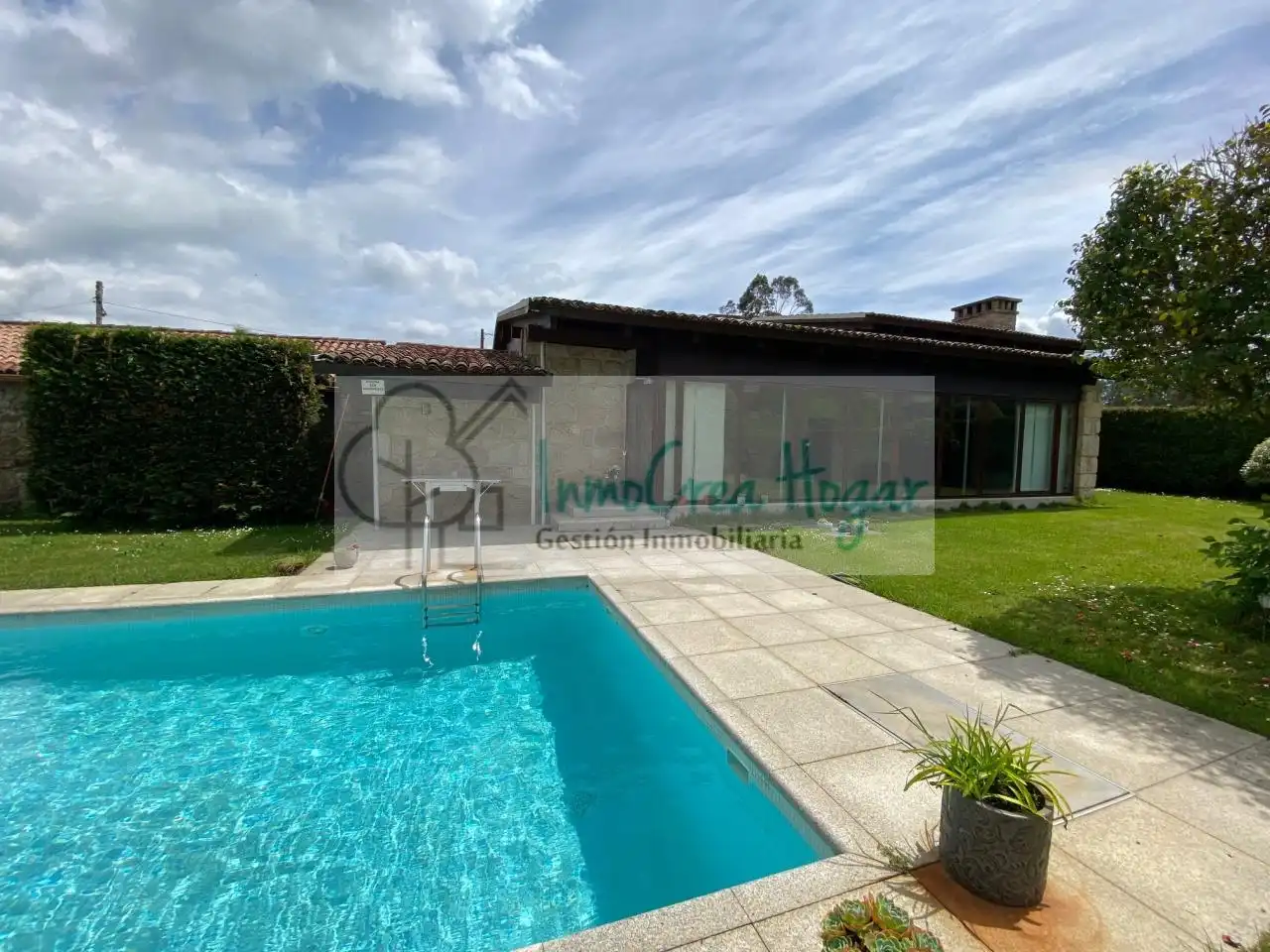 Piscina de Casa o chalet en venta en Tomiño con Calefacción, Jardín privado y Terraza