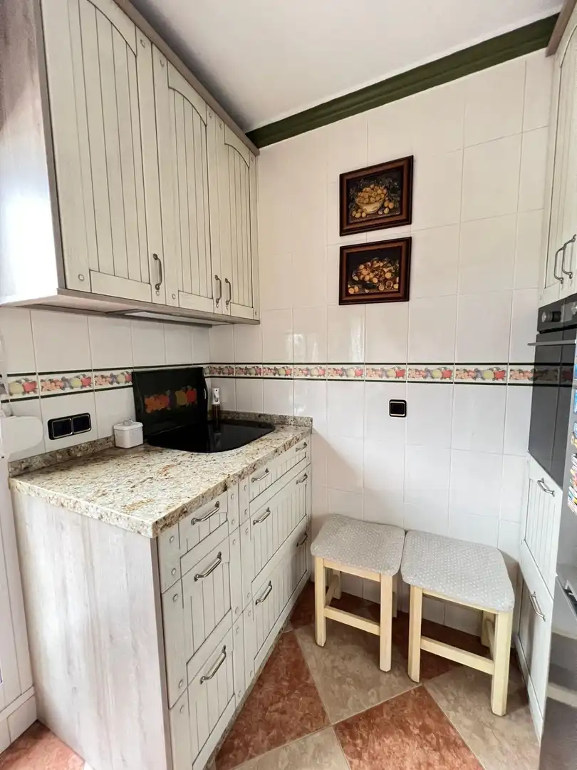 Cuina de Pis en venda en Ubrique amb Aire condicionat i Terrassa