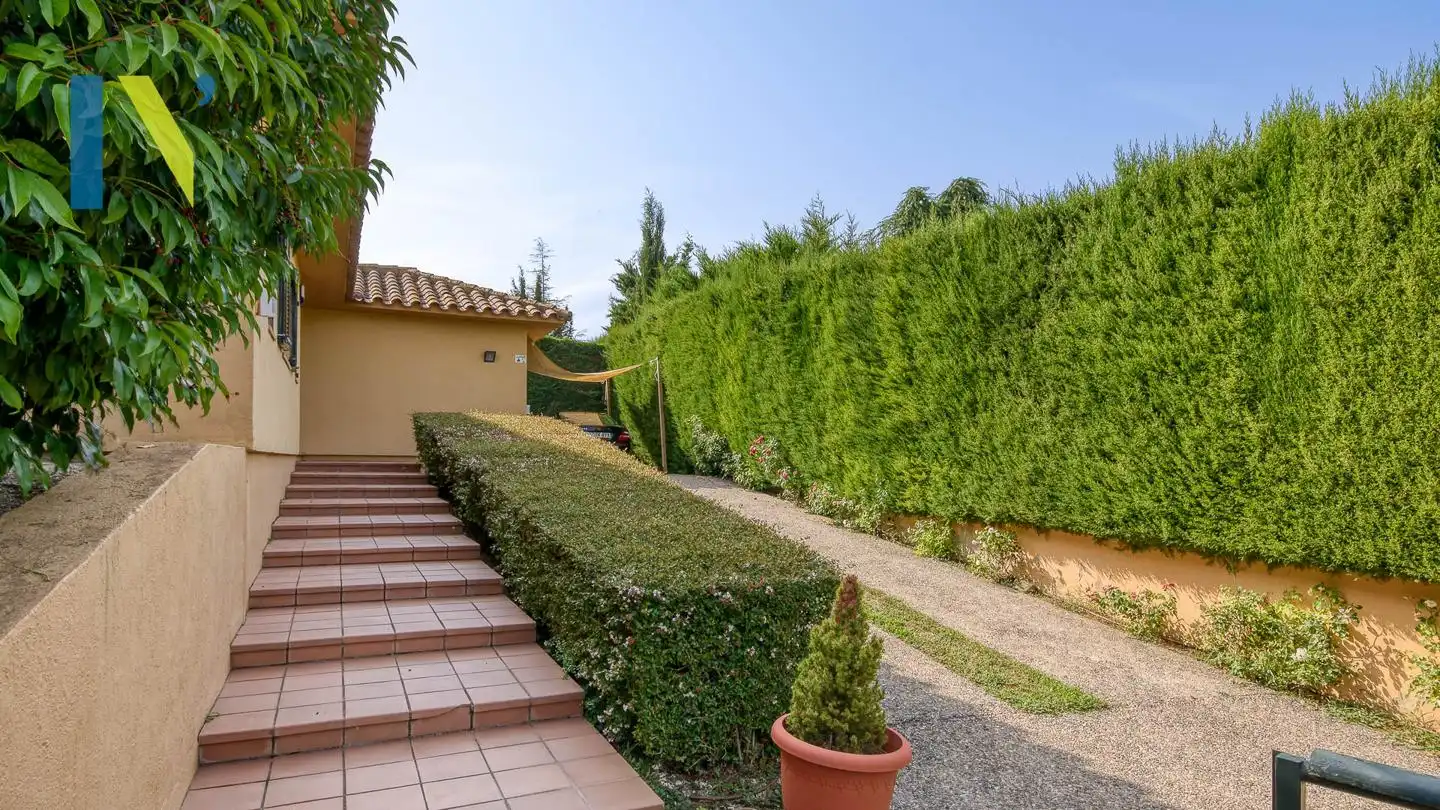 Casa amb piscina en venda a Avinguda Josep Maria de Ventos, imagen 28