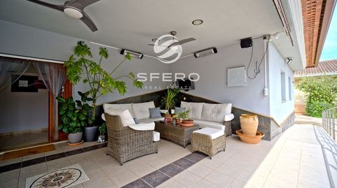 Amplia residencia familiar sobre una parcela de 1.440 m con dos viviendas independientes  Canals, imagen 4