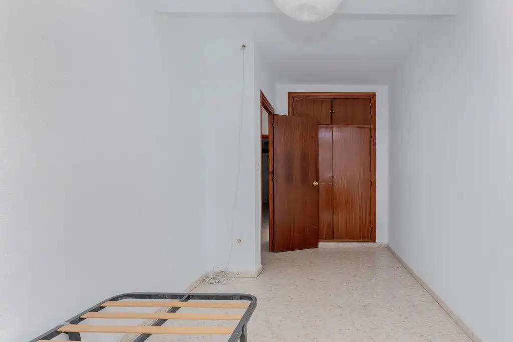 Dormitori de Pis en venda en Cantillana
