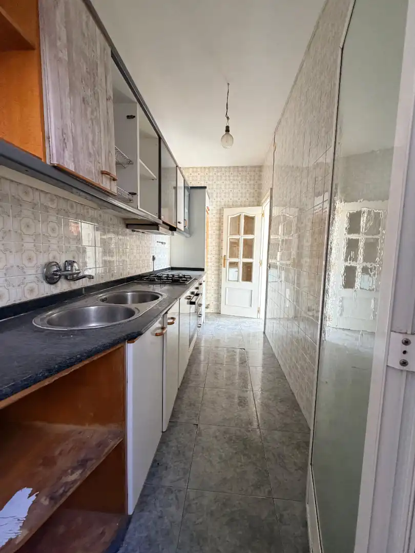 Cocina de Piso en venta en Terrassa con Balcón y Alarma