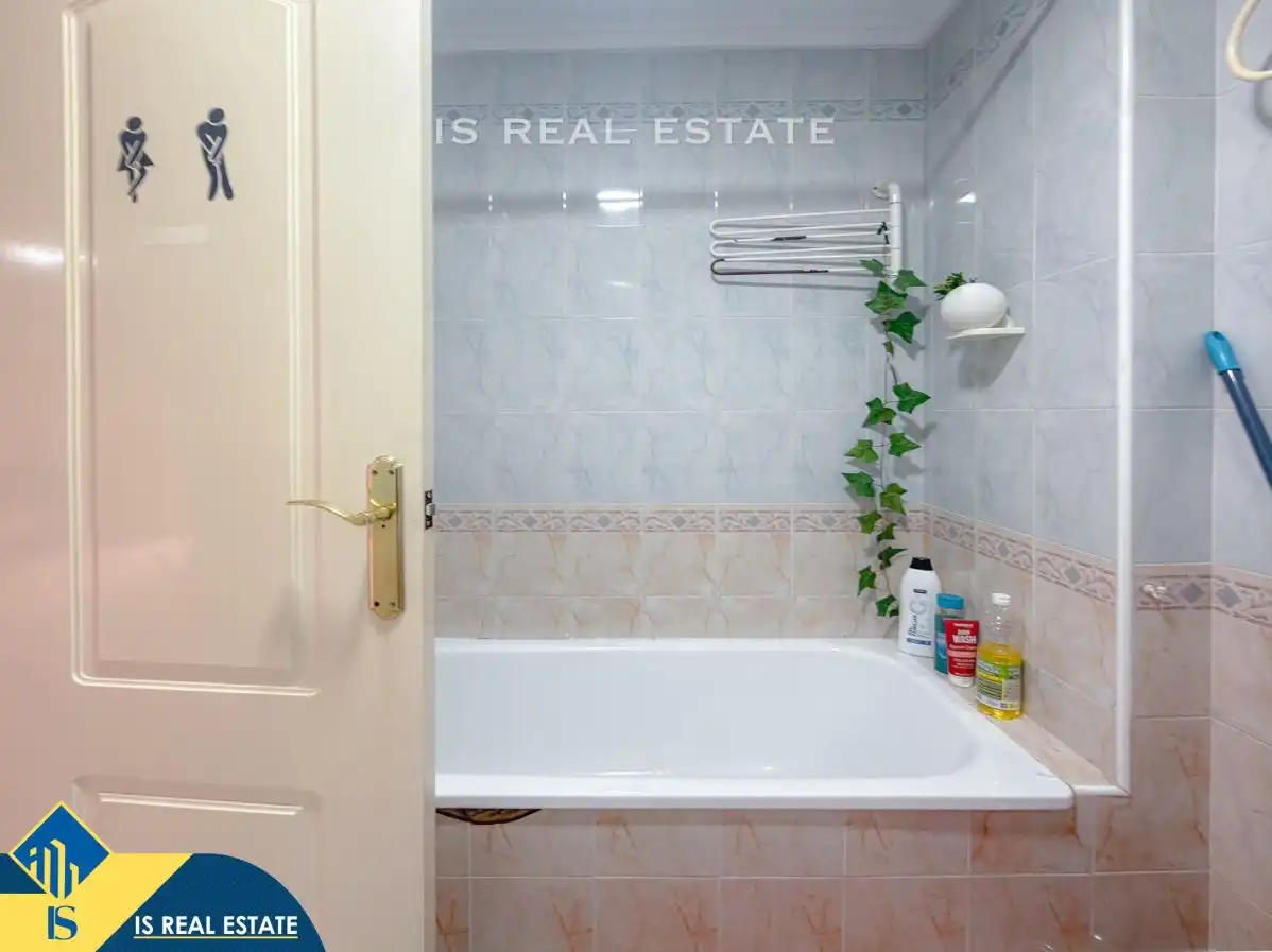 Apartamento con piscina en venta en Playa del Cura, imagen 15