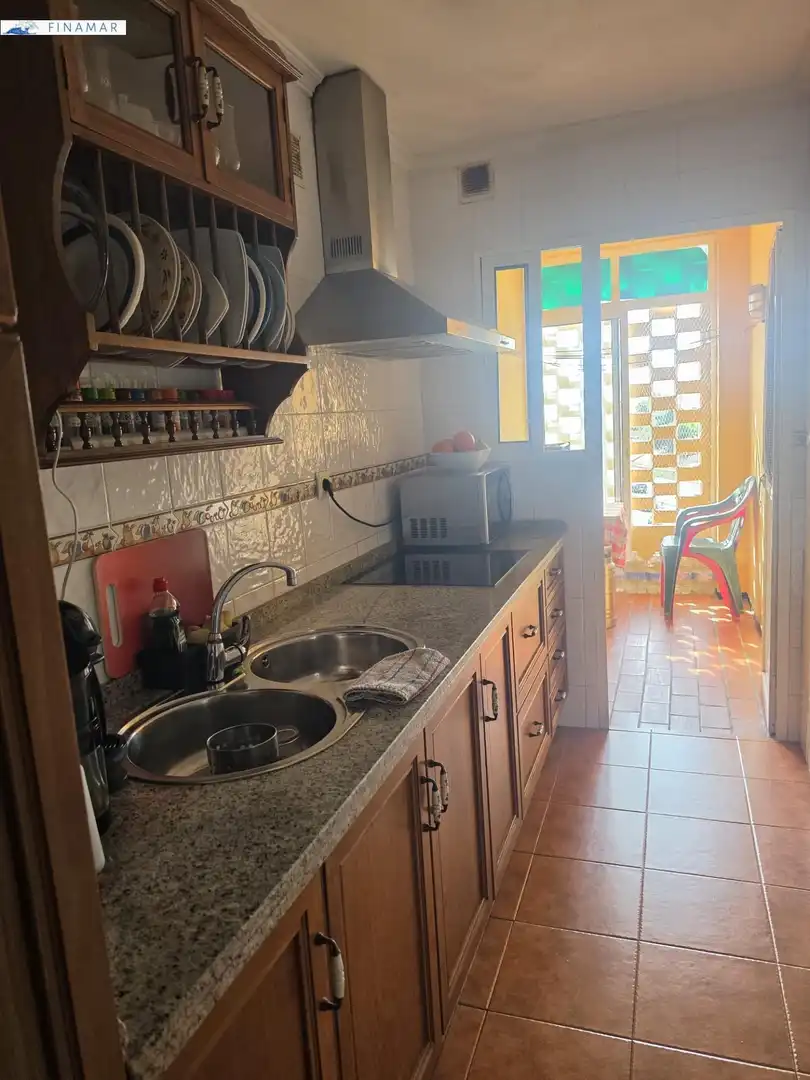Flat with lift for sale in La Reconquista - El Rosario, imagen 2