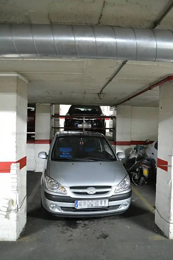 Garage for sale in Calle ceramica, Altozano - Conde Lumiares