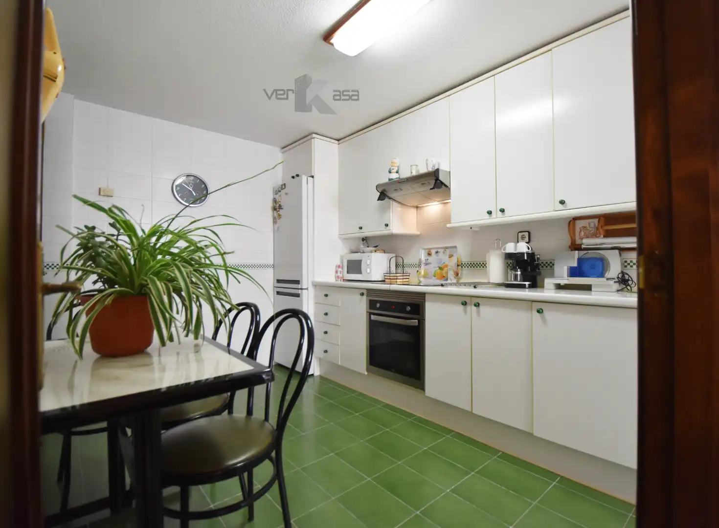 Cocina de Piso en venta en Pinto con Calefacción, Terraza y Piscina comunitaria