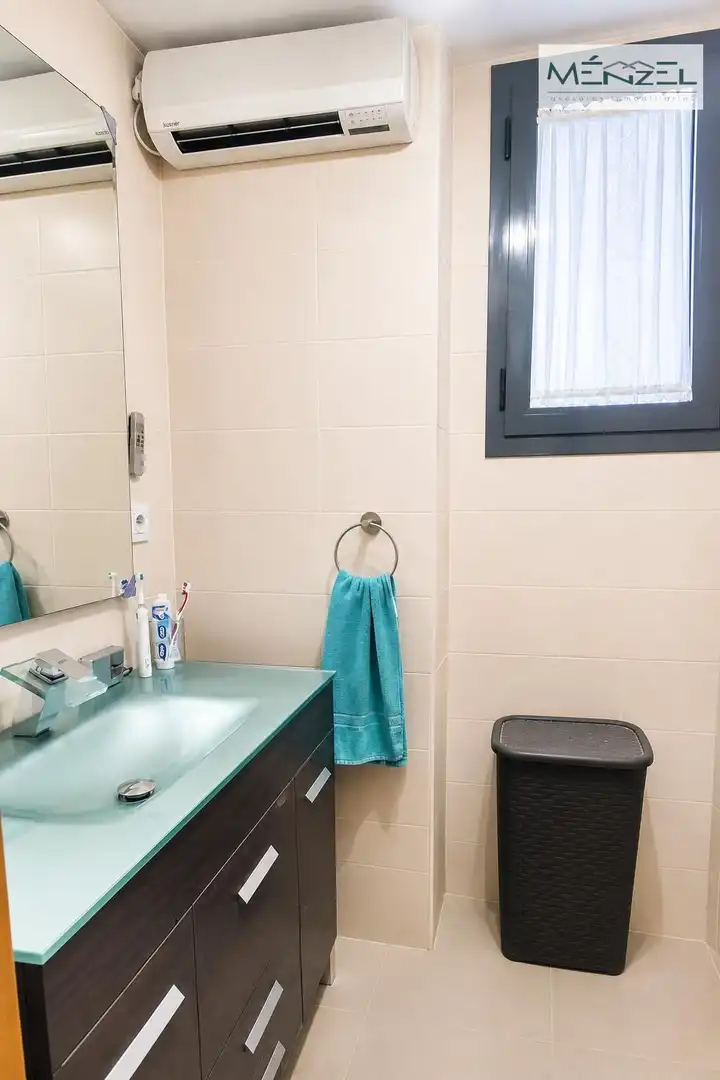 Bathroom of Flat for sale in Sevilla