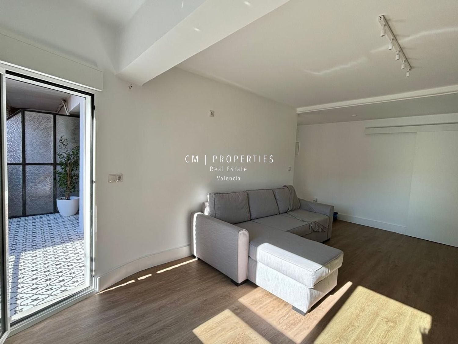 Living room of Flat for sale in  Valencia Capital  with Air Conditioner, Heating and Terrace
