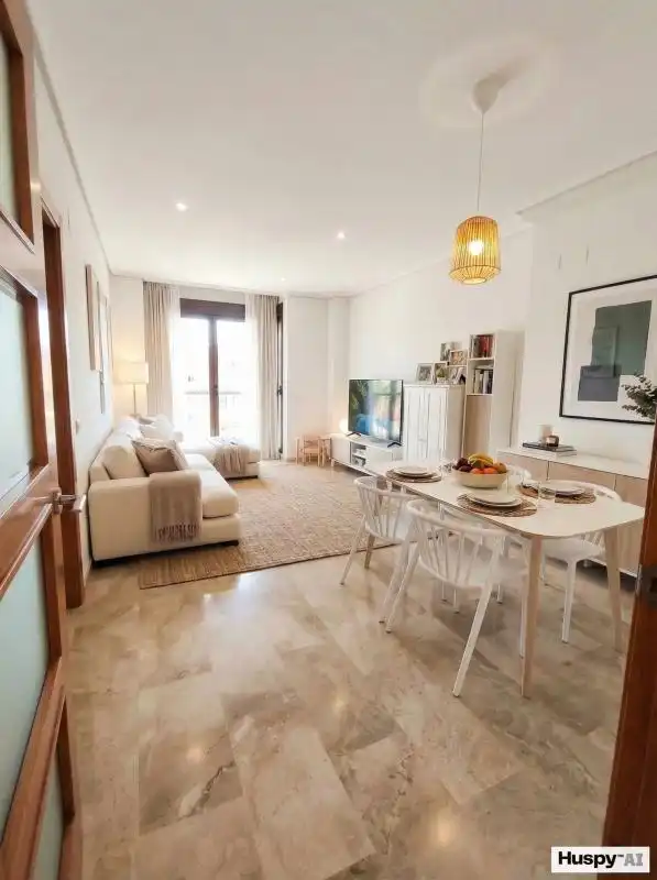 Piso con ascensor en venta en Av. del Port, imagen 2