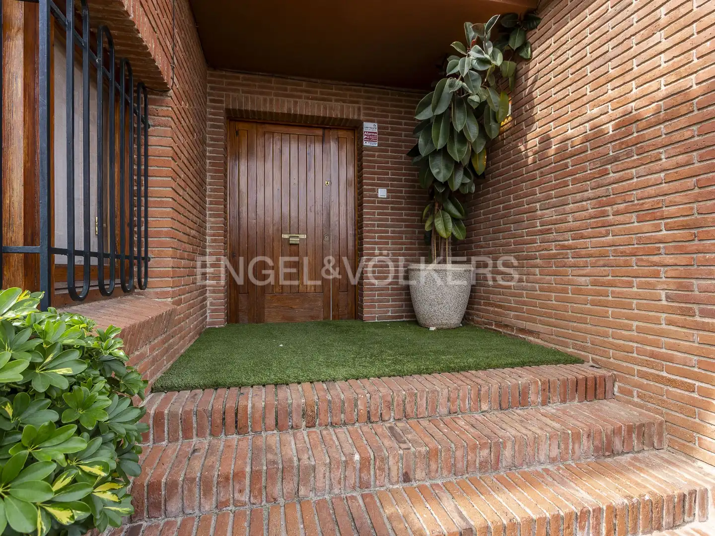 Casa o xalet en venda en Vilanova i la Geltrú amb Calefacció, Jardí privat i Terrassa