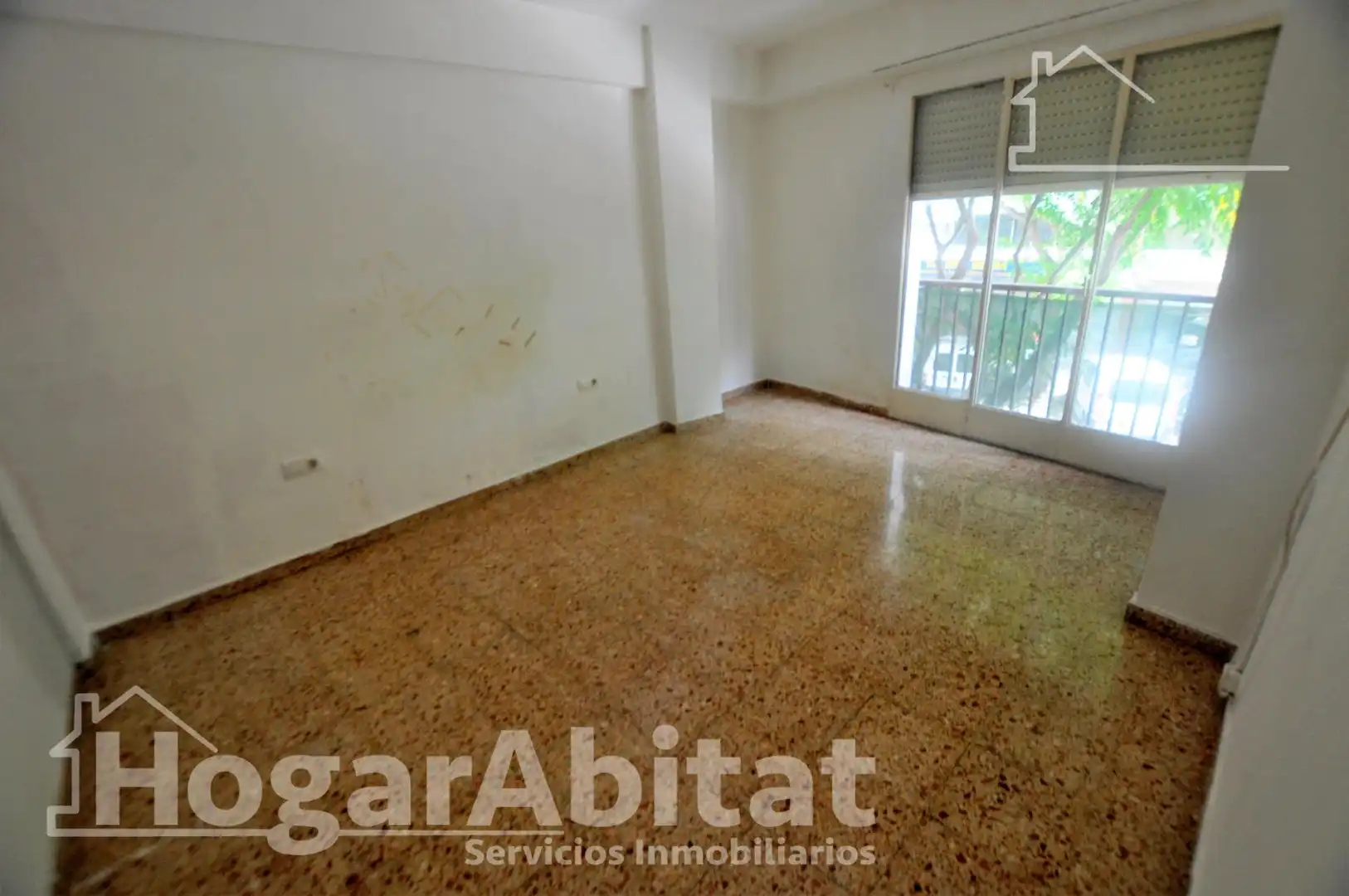 Bedroom of Flat for sale in Mislata  with Balcony