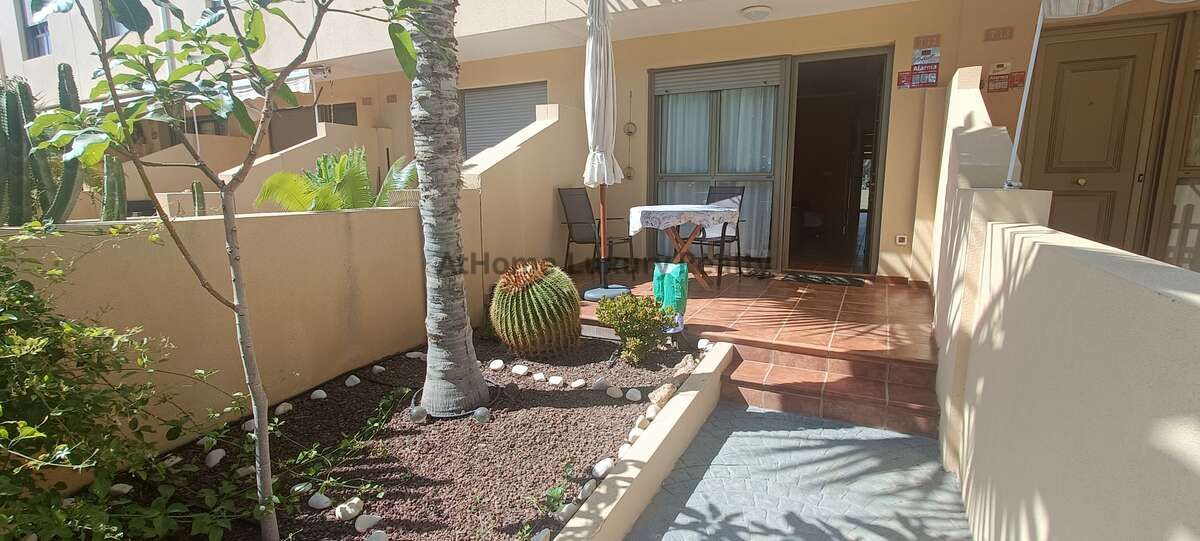 Terrassa de Dúplex en venda en Granadilla de Abona amb Terrassa, Traster i Piscina comunitària