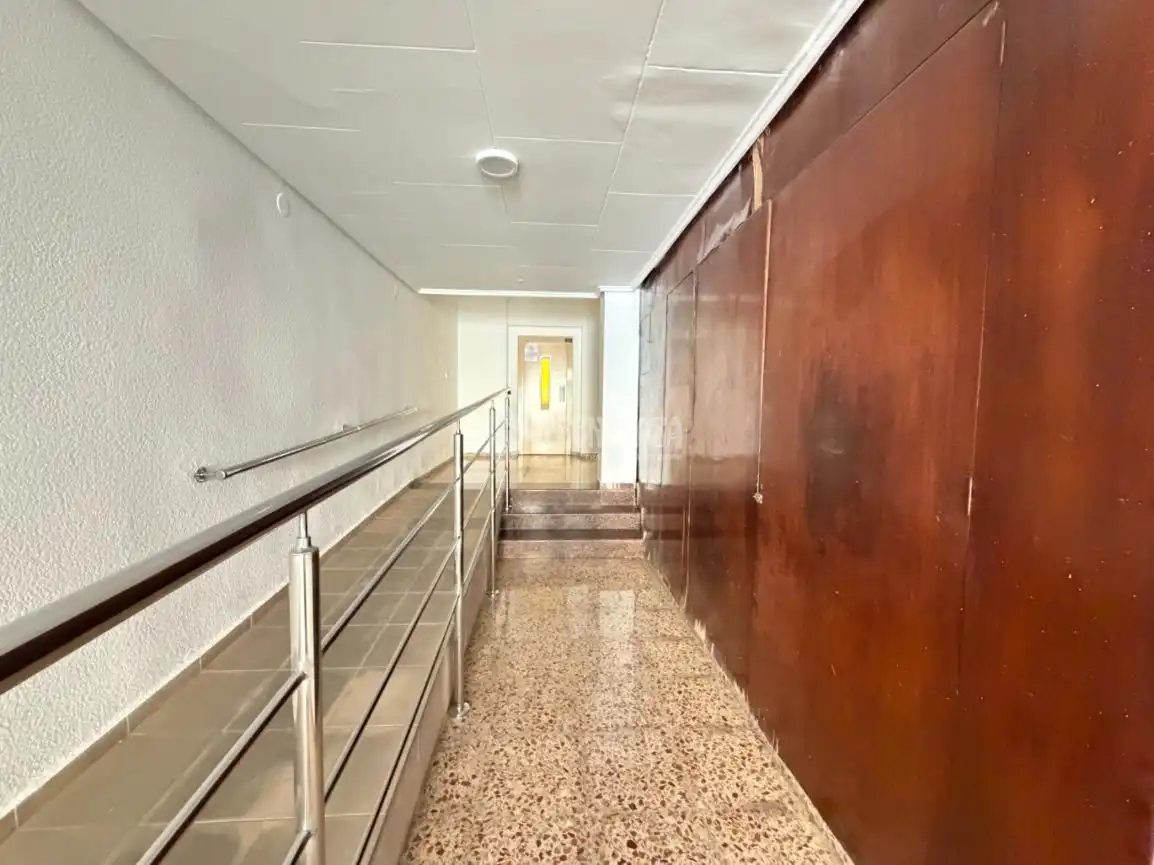 Piso en venta en Xirivella con Balcón