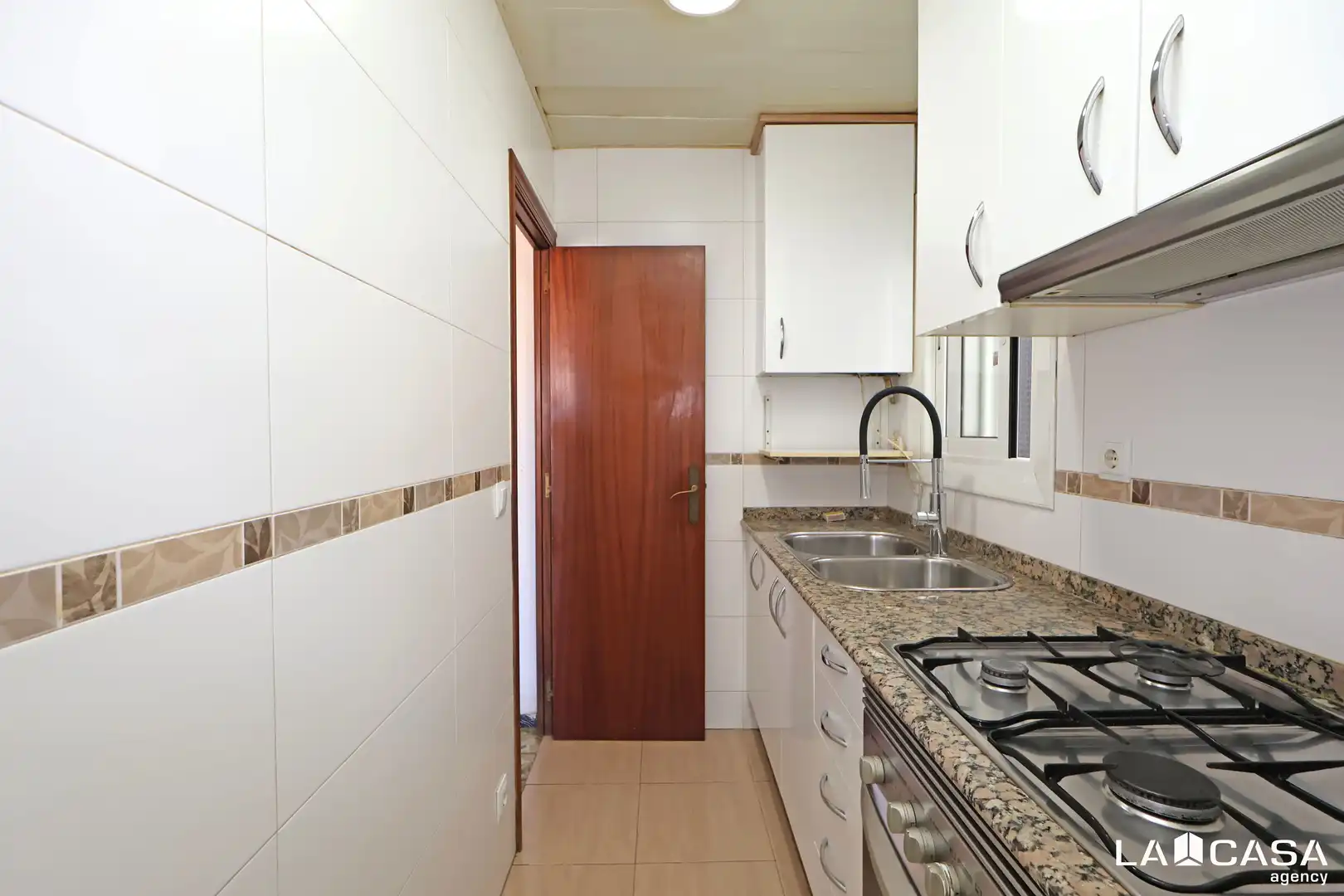 Cocina de Ático en venta en Esplugues de Llobregat con Terraza