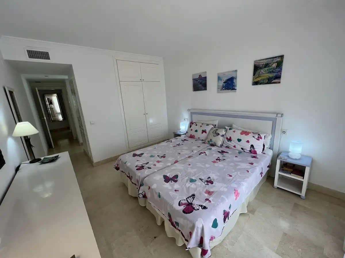 Habitación de Piso en venta en Marbella con Terraza, Trastero y Amueblado