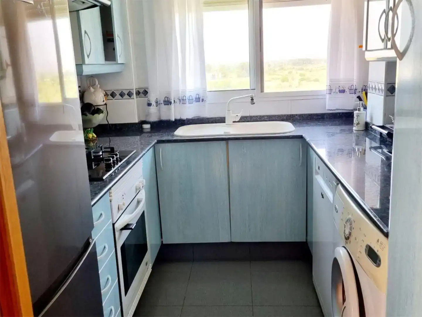 Cuina de Apartament de lloguer en El Puig de Santa Maria amb Aire condicionat, Jardí privat i Terrassa