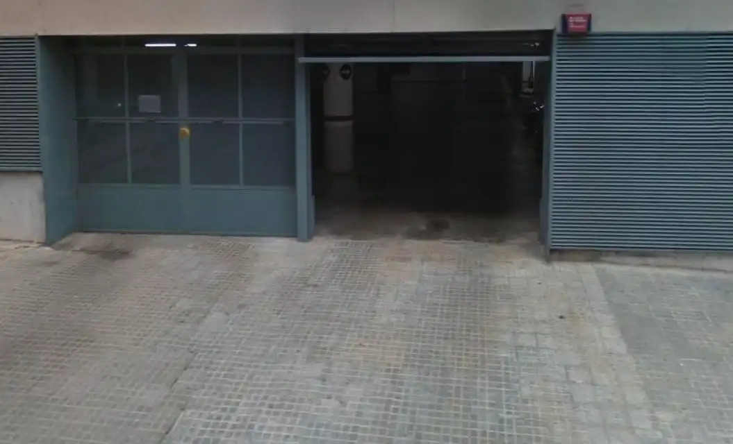 Parkplatz von Garage zum Verkauf in Sallent
