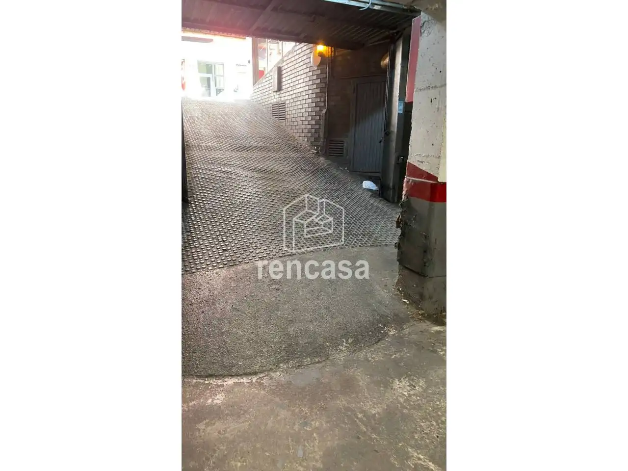Parking of Flat for rent in Lleida  with Air Conditioner, Heating and Parquet flooring