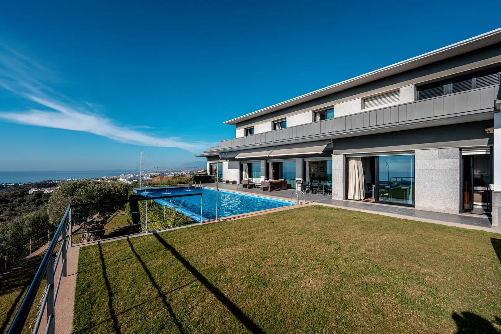 Maison avec terrasse à vendre à Río Real - Los Monteros, imagen 26