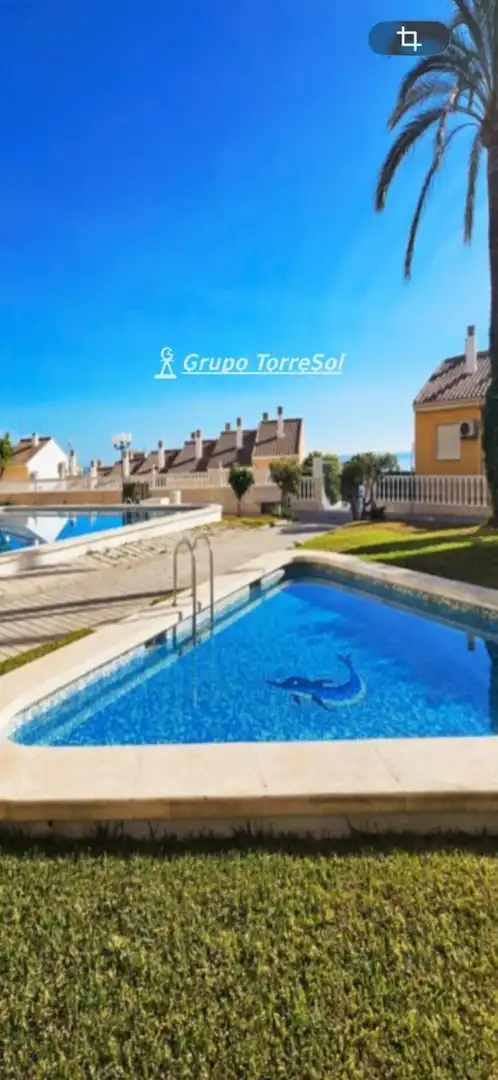 Piscina de Casa adosada en venta en Elche / Elx con Aire acondicionado, Calefacción y Terraza