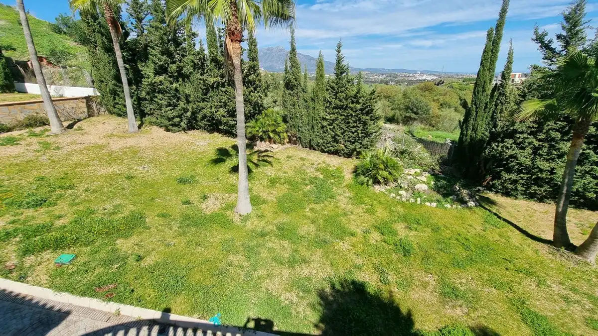 Jardí de Casa o xalet de lloguer en Benahavís amb Aire condicionat, Jardí privat i Terrassa