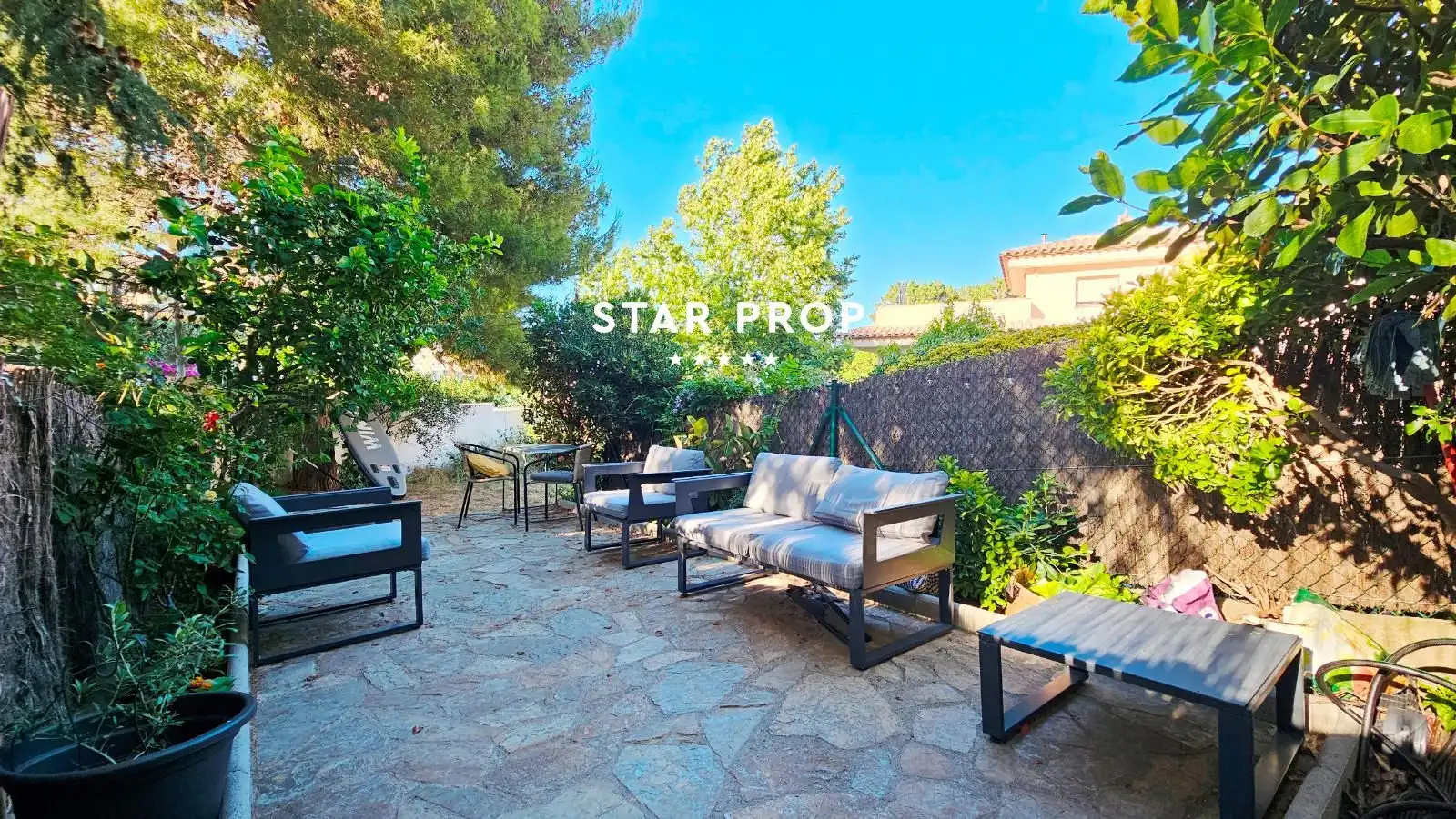 Terraza de Casa adosada en venta en Llançà con Terraza, Trastero y Amueblado