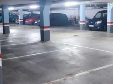 Einzelparkplatz zur Miete in Federico García Lorca Pasealekua 7