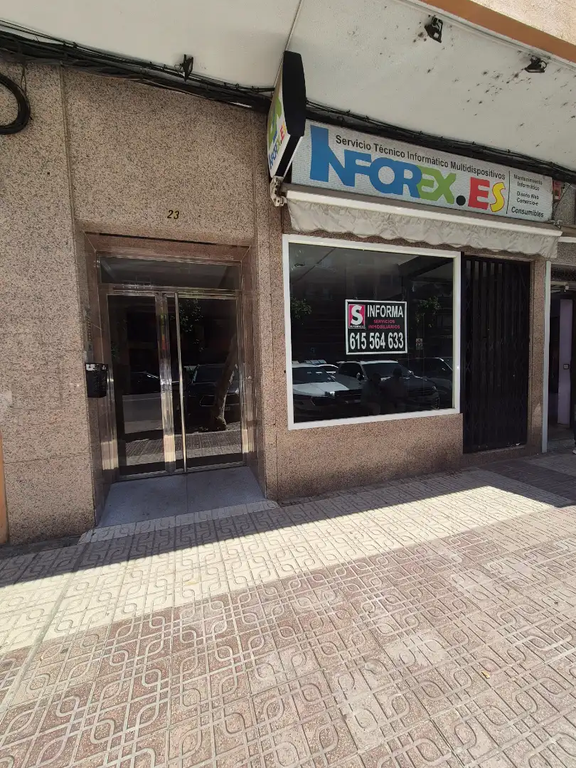 Local de lloguer a Avenida Ricardo Carapeto Zambrano, San Roque - Ronda Norte