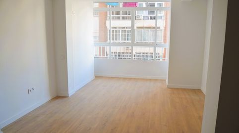 Photo 2 of Flat for sale in Calle Nuestra Señora de Los Clarines, 6, Parque Victoria Eugenia, Málaga Capital