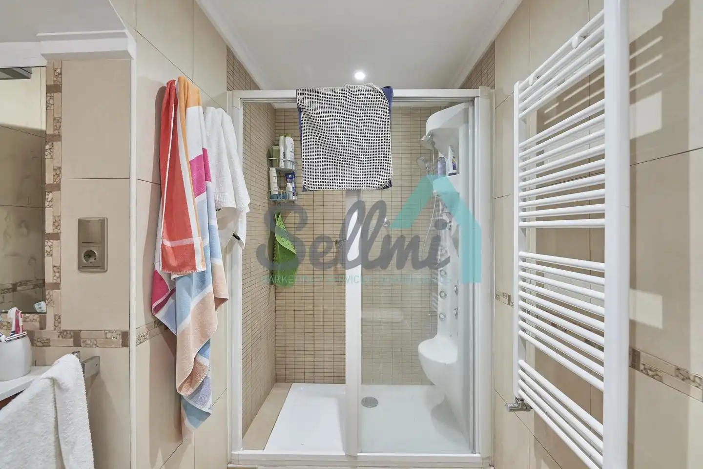 Bathroom of Houses for sale in Ribera de Arriba  with Heating, Private garden and Terrace