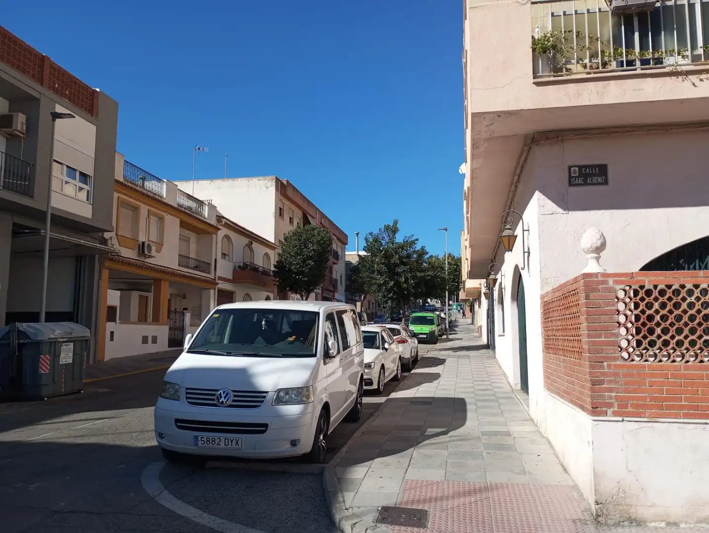 Außenansicht von Wohnung zum Verkauf in Algeciras mit Terrasse und Balkon