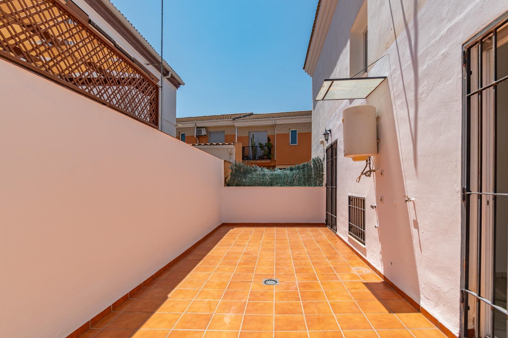 Terrassa de Casa o xalet en venda en Churriana de la Vega