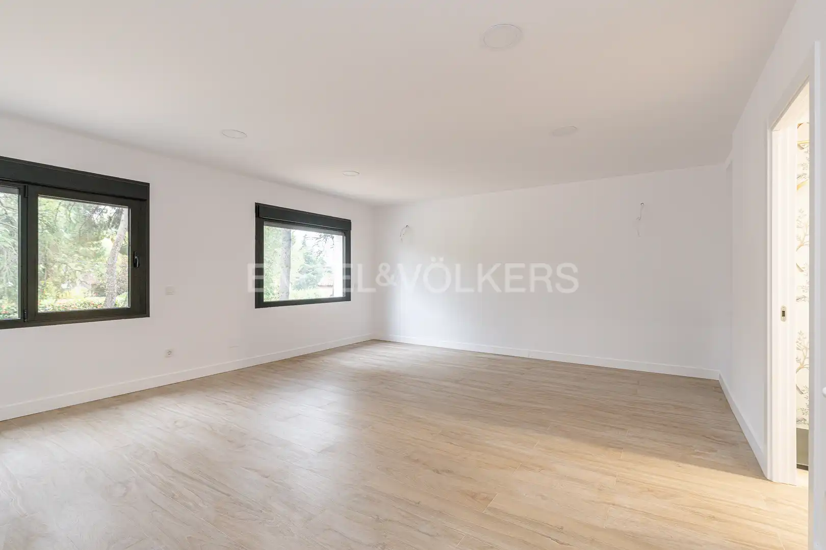 Sala d'estar de Casa o xalet en venda en Alpedrete amb Calefacció, Jardí privat i Terrassa