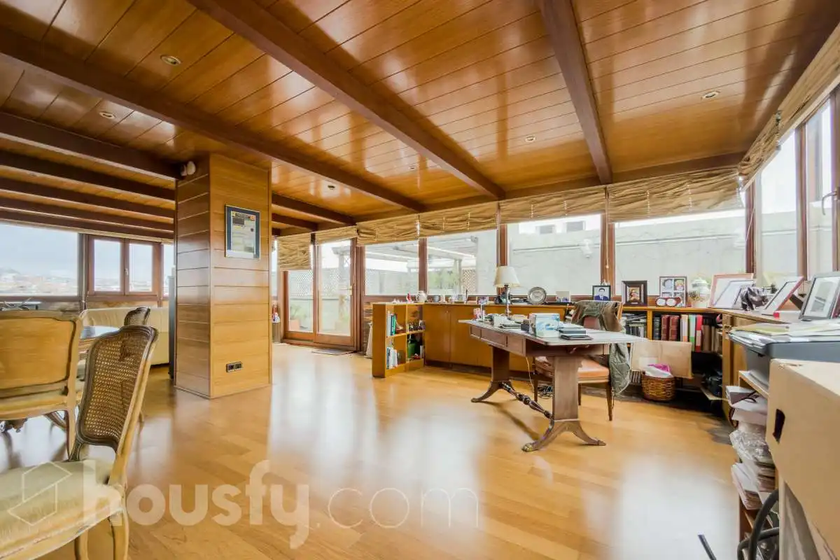 Piso en venta en Barcelona con Aire acondicionado, Calefacción y Jardín privado