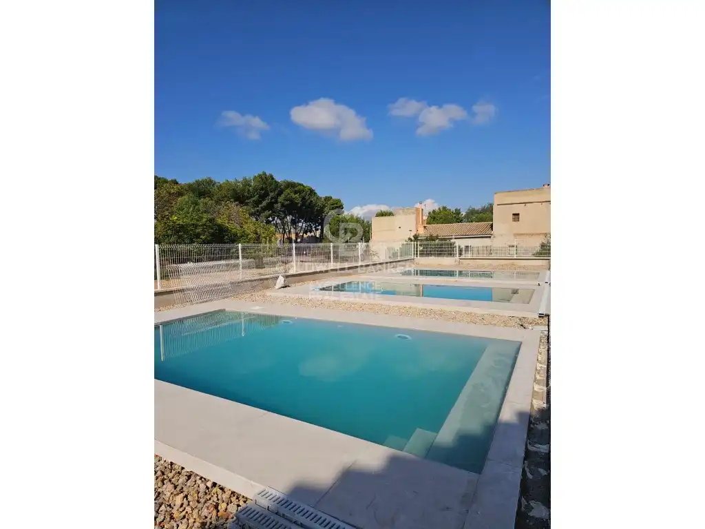 Piscina de Casa adosada en venda en Benissanó amb Piscina