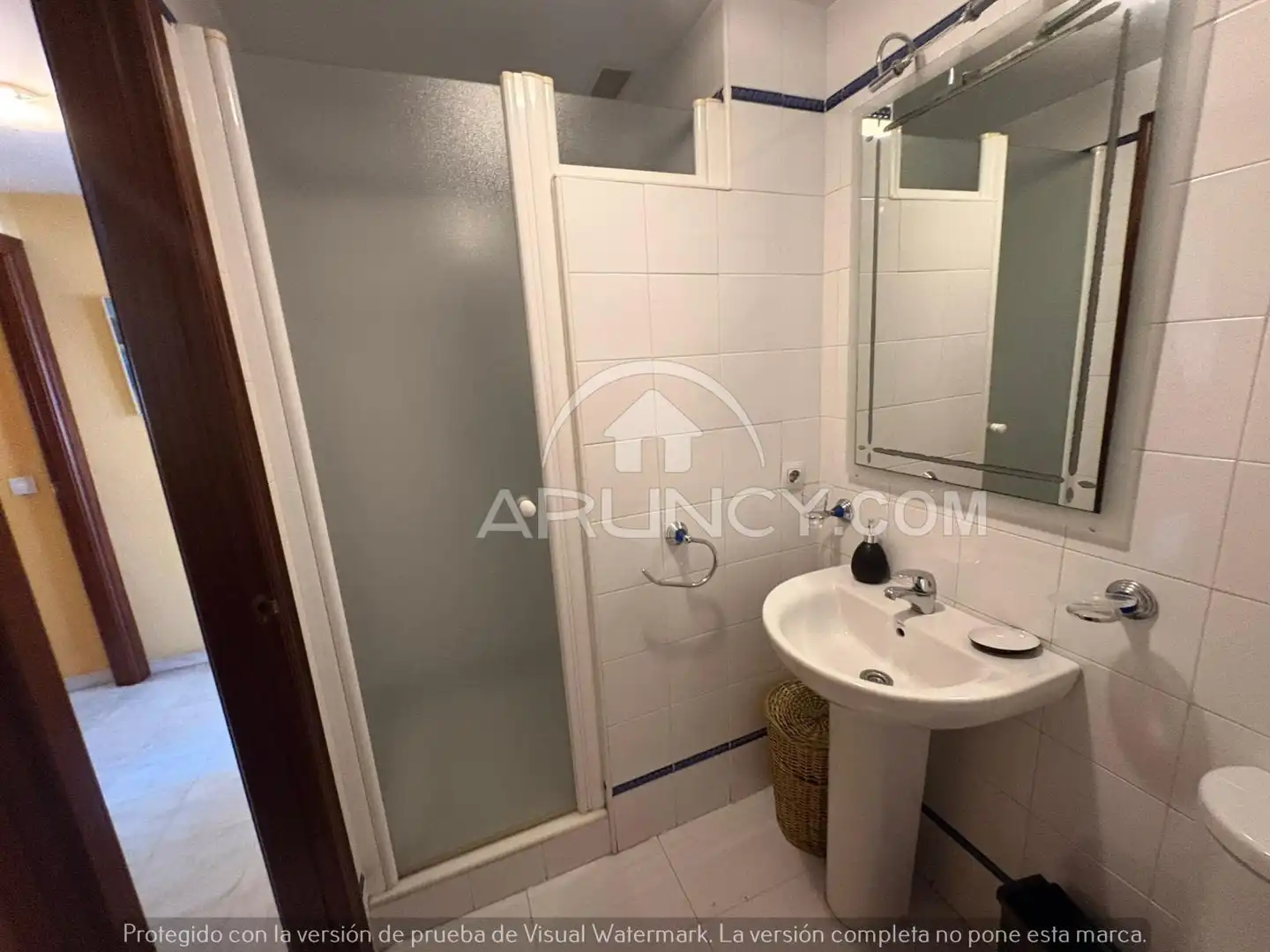Baño de Piso en venta en Alcalá de Guadaira con Aire acondicionado, Calefacción y Amueblado