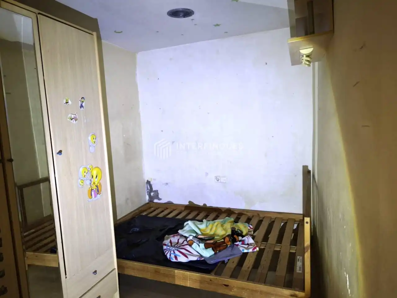 Schlafzimmer von Wohnung zum Verkauf in Badalona