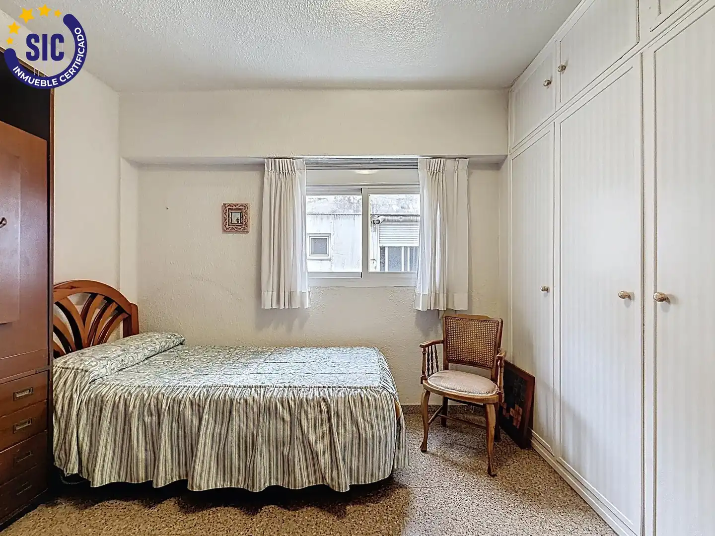 Habitación de Piso en venta en Valencia con Calefacción y Terraza
