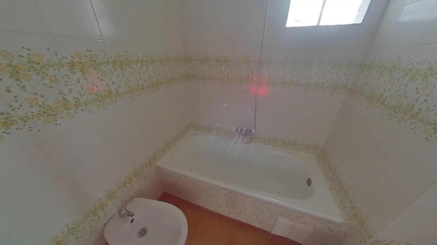Bathroom of Flat for sale in Torrent