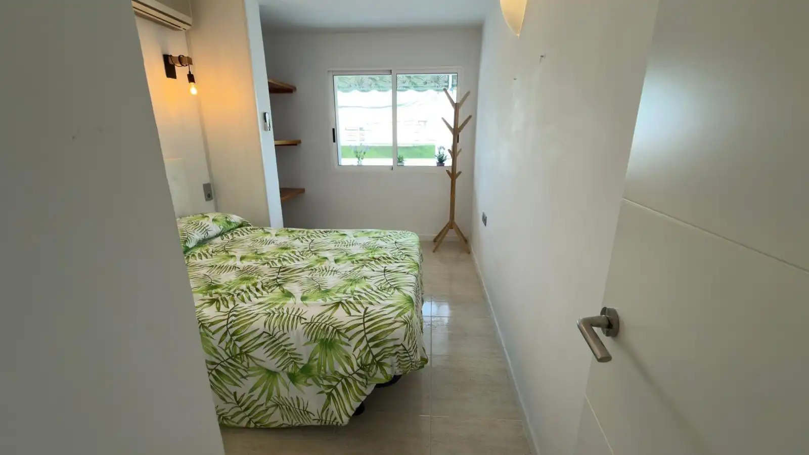 Schlafzimmer von Wohnung zum Verkauf in Alicante / Alacant mit Klimaanlage, Heizung und Privatgarten