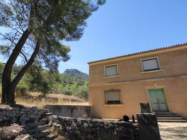 Xalet amb jardí en venda a Las Tiesas