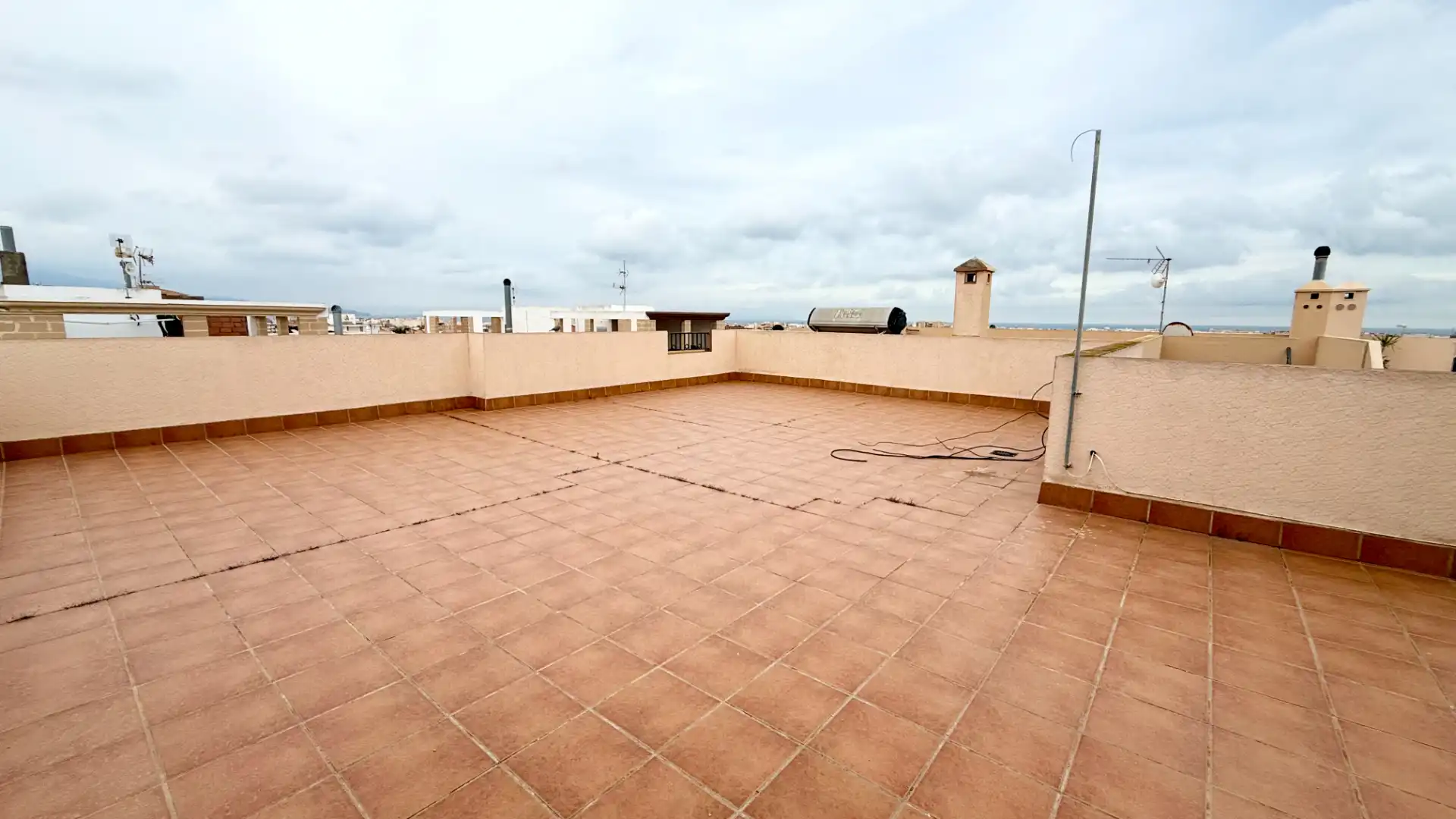 Terrassa de Casa o xalet en venda en Roquetas de Mar amb Terrassa