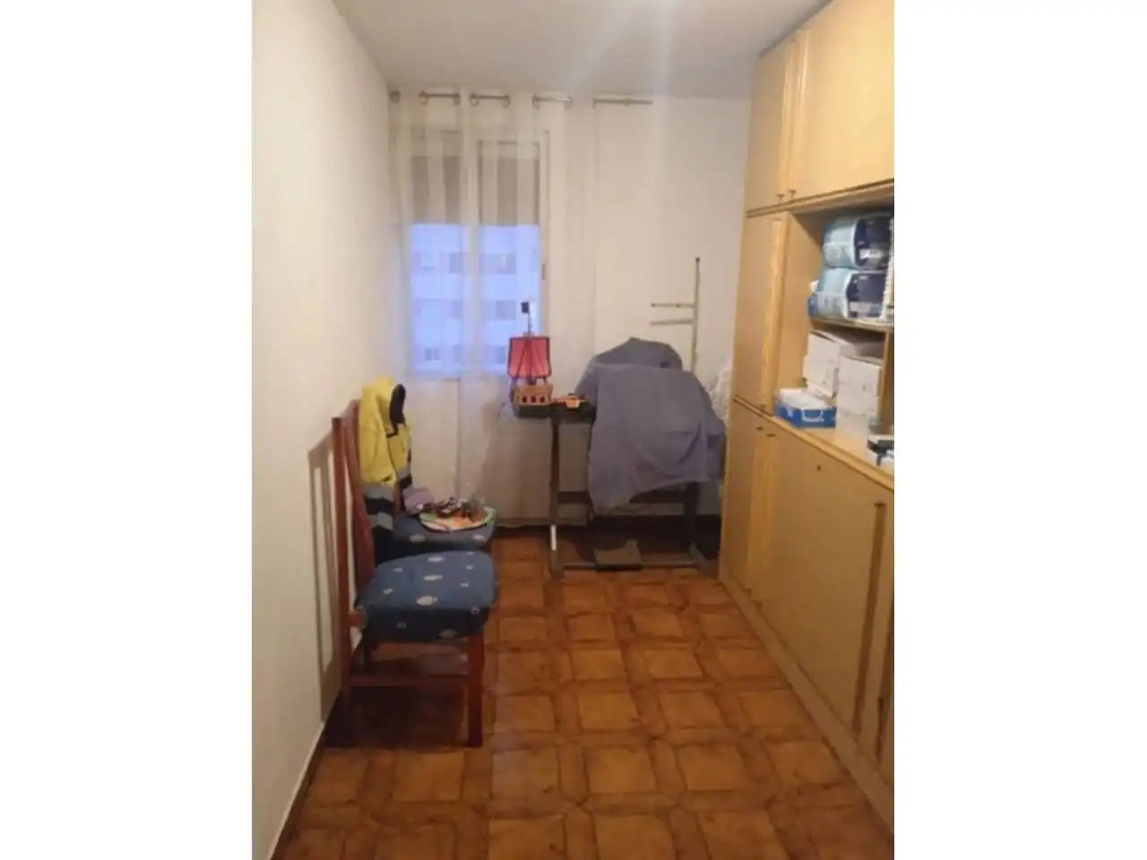 Habitación de Piso en venta en L'Hospitalet de Llobregat con Balcón