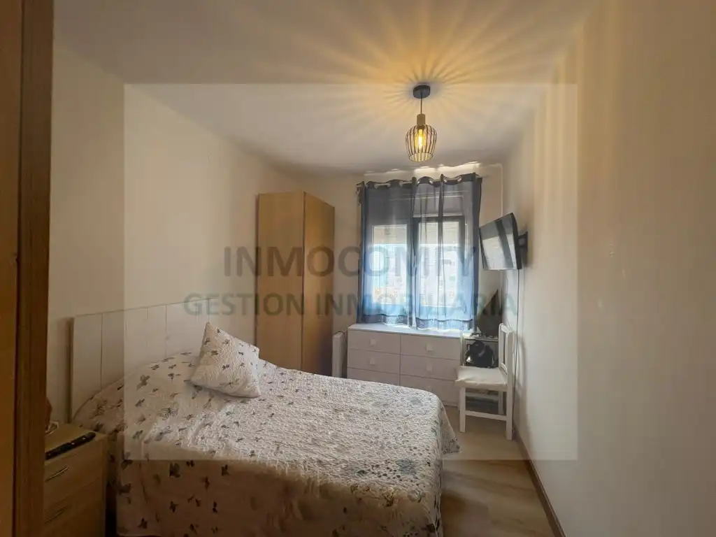 Bedroom of Flat for sale in Palamós