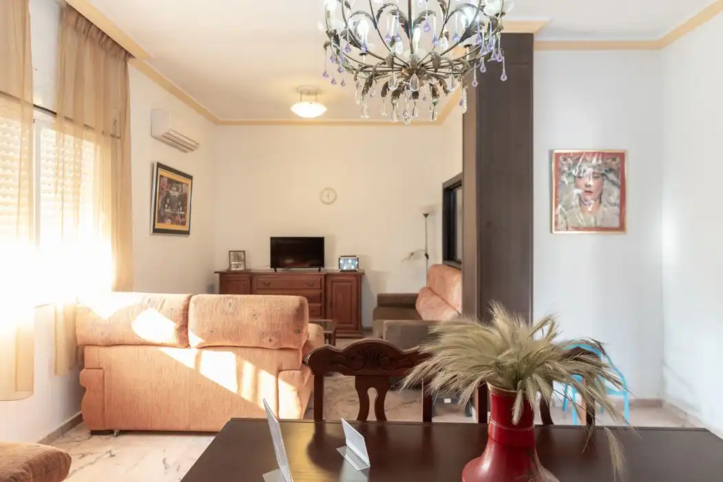 Sala de estar de Casa o chalet en venta en Alcalá de Guadaira con Piscina