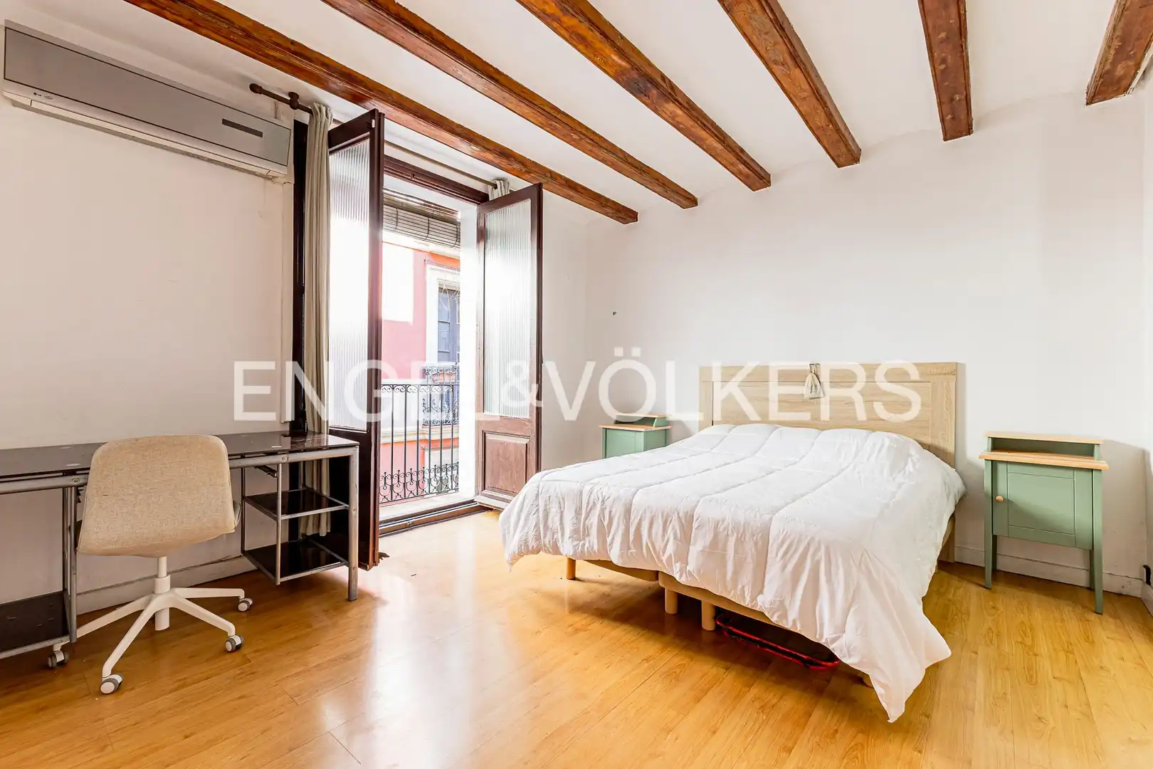 Habitación de Piso en venta en Barcelona con Aire acondicionado, Calefacción y Amueblado