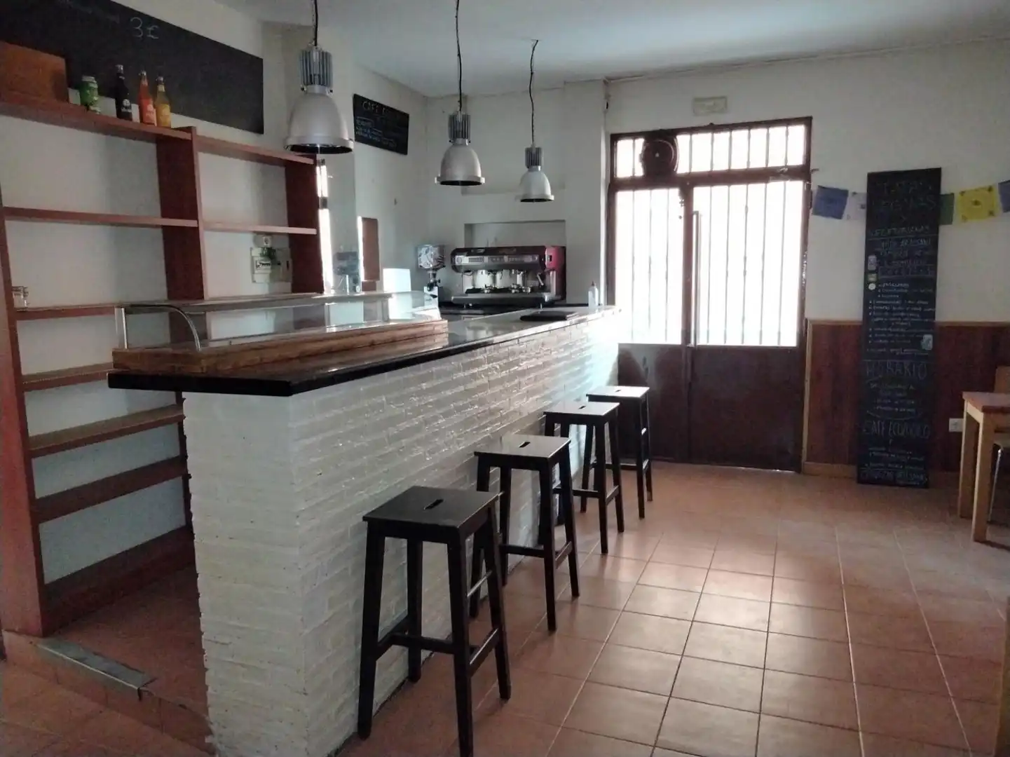 Business premises for sale in Logroño - Salamanca