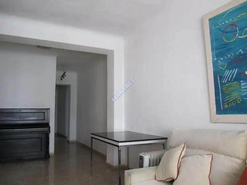 Sala de estar de Piso de alquiler en Granada con Aire acondicionado, Calefacción y Amueblado