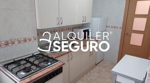 Photo 4 of Flat to rent in Mendoza, Parque Ayala - Jardín de la Abadía - Huelín, Málaga