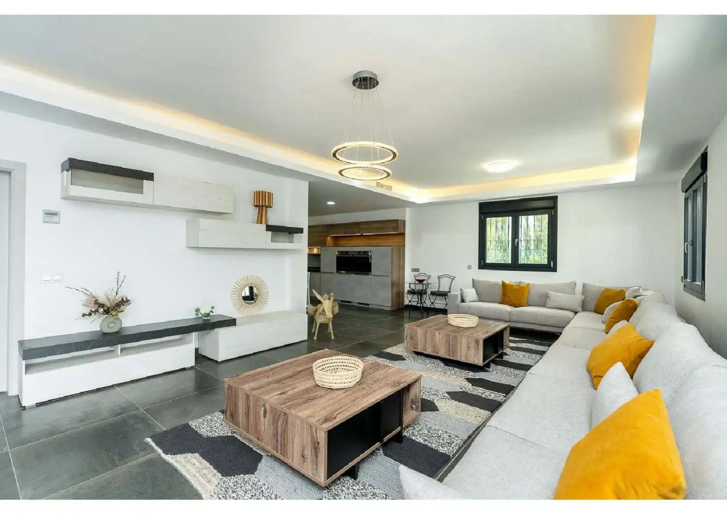 Chalet con piscina en alquiler en Nueva Andalucía, imagen 15
